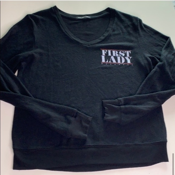 WILDFOX V Neck First Lady Pullover Sweater large black - Picture 5 of 8